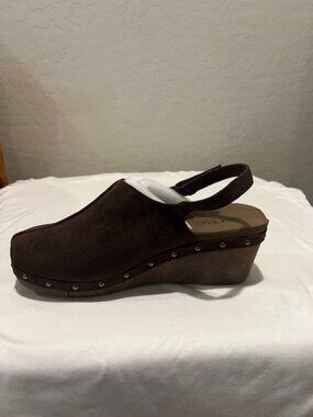 New Corkys Make Em Blush Chocolate Clog Wedges Size 11 NIB Comfort